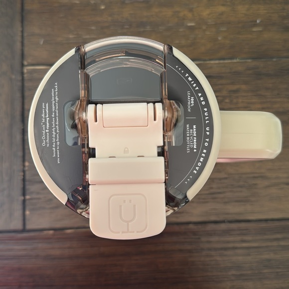 BruMate Müv 15oz in Limited Edition Tan Checkered! New! - Picture 3 of 4